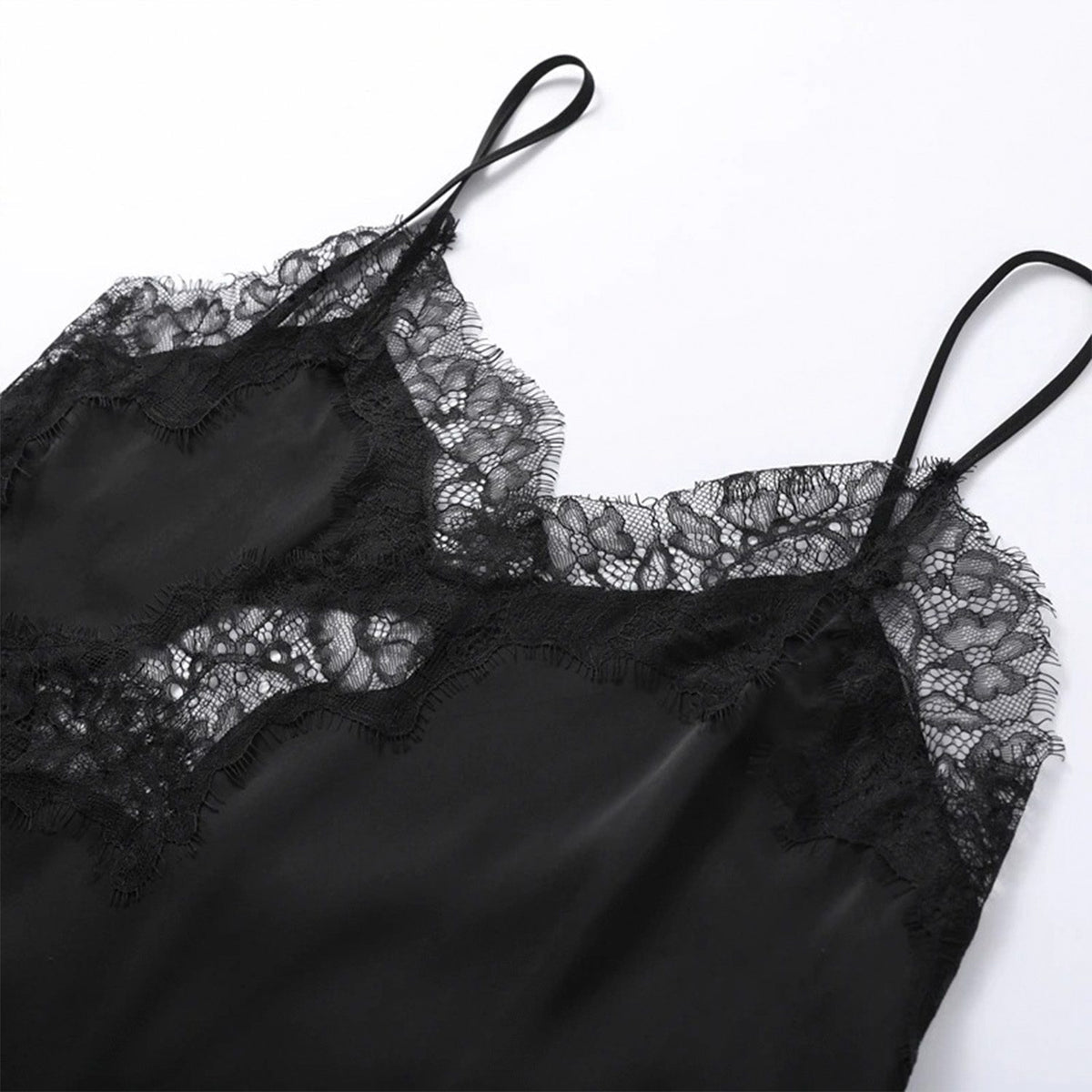 Top de Alça com Renda Acetinada – Sabotini