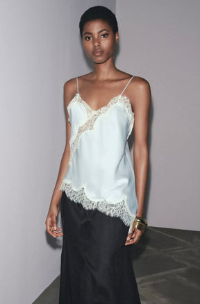 Top de Alça com Renda Acetinada – Sabotini