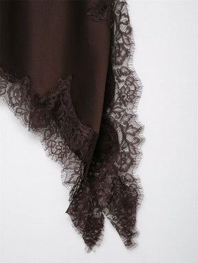 Vestido Curto Acetinado com Renda - Bizat