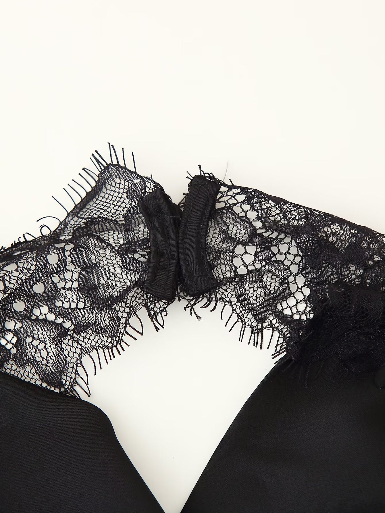 Top  Acetinado com Renda – Glam